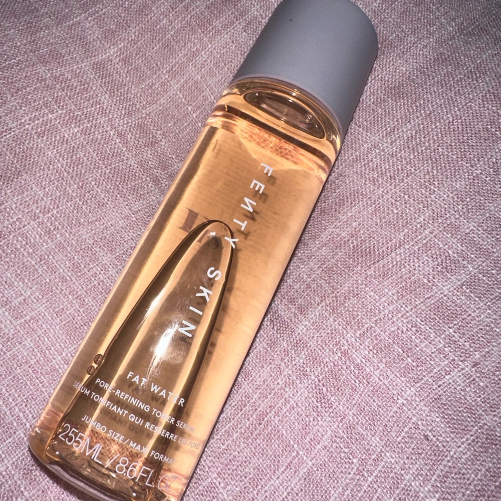 COPY - Brand New Fenty Beauty Fat Water - jumbo size